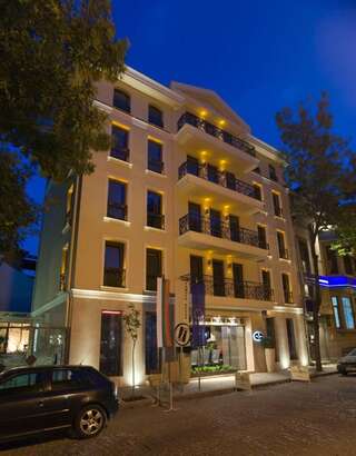 Отель Famous House Пловдив-4